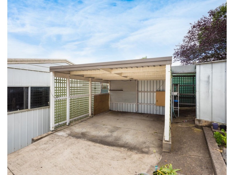 44 Ravenswood Street, Bega NSW 2550