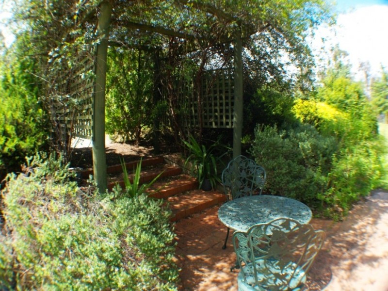 9 Annabelle Close, Wolumla NSW 2550