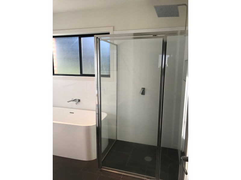 38 Rawlinson St, Bega NSW 2550