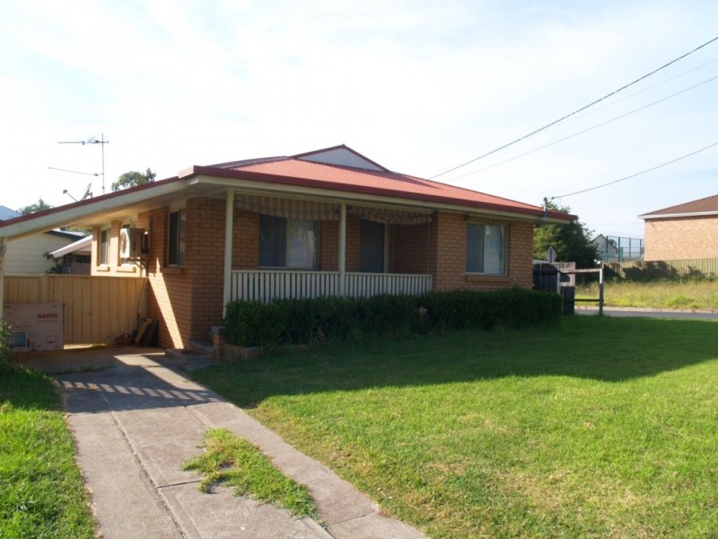 98 Ravenswood St, Bega NSW 2550