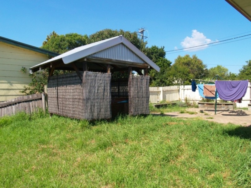 98 Ravenswood St, Bega NSW 2550