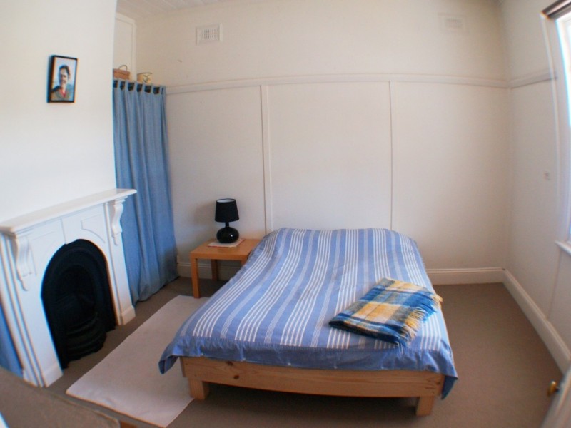 54 Bega St, Bega NSW 2550