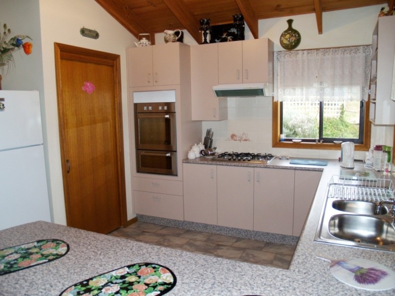 7-13 Parrabell St, Bega NSW 2550