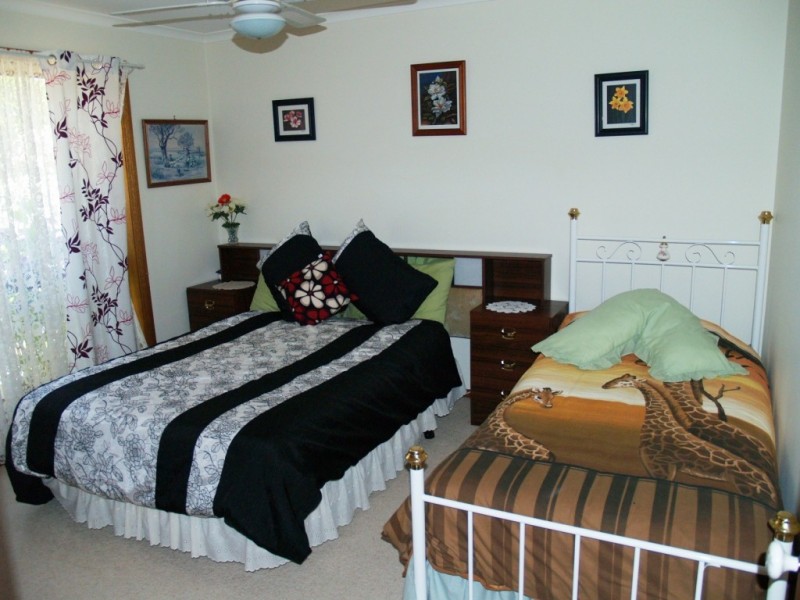 7-13 Parrabell St, Bega NSW 2550