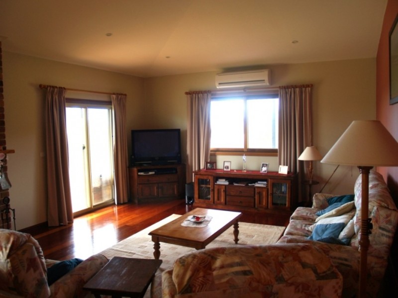 880 South Wolumla Rd, Candelo NSW 2550