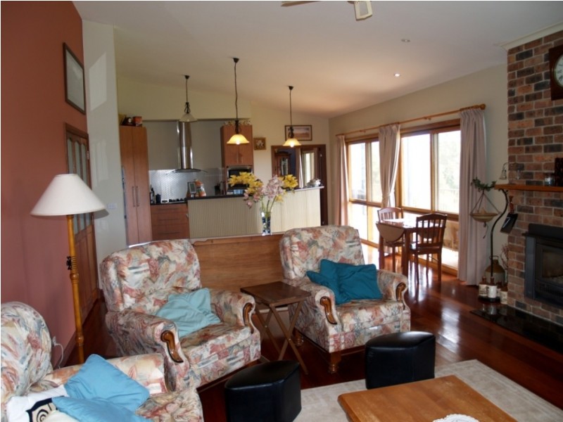 880 South Wolumla Rd, Candelo NSW 2550