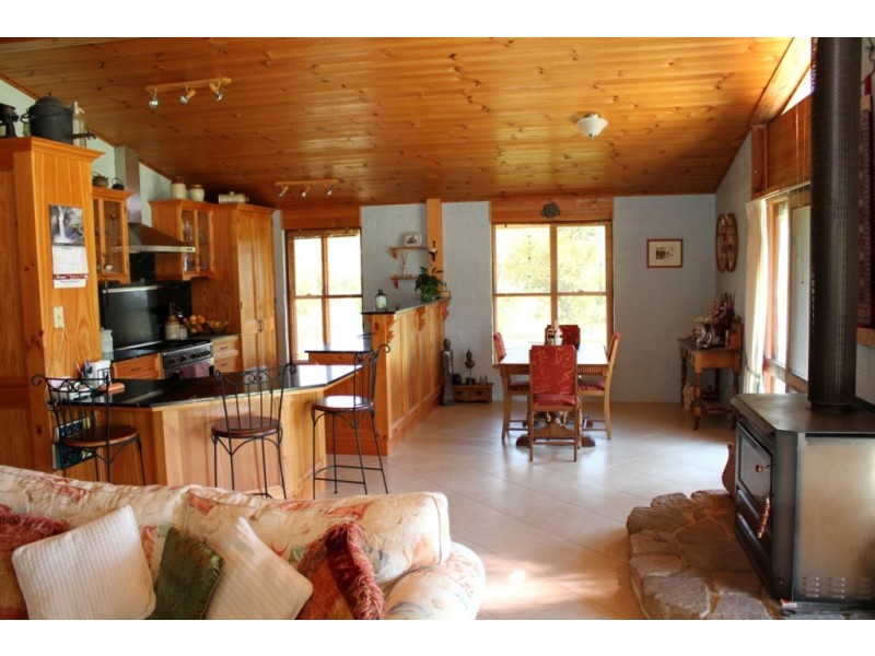 943 Greendale Rd, Angledale NSW 2550