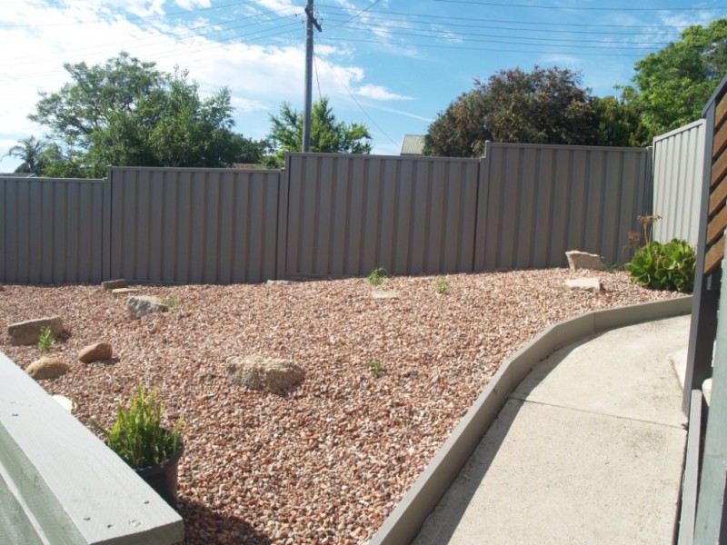 32 Tathra Rd, Bega NSW 2550