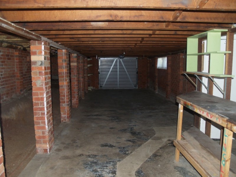 32 Tathra Rd, Bega NSW 2550