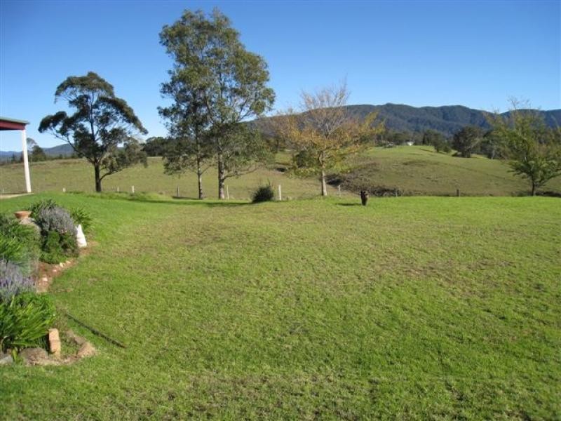 25 Christophers Road, Quaama NSW 2550