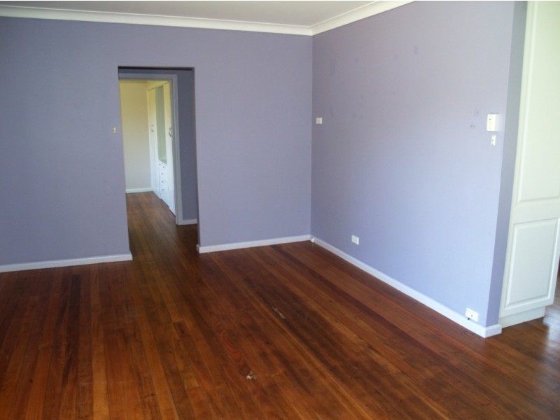 9 Scott St, Wolumla NSW 2550