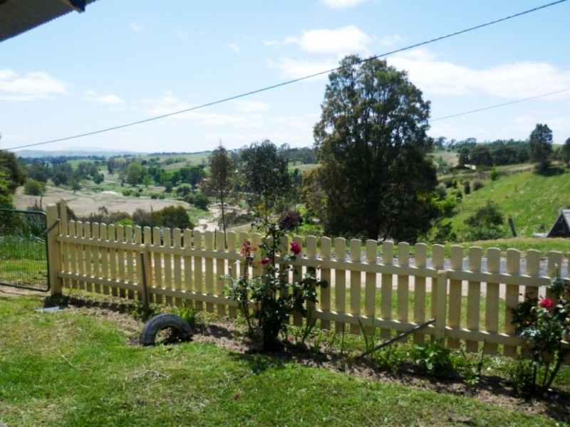 9 Bega St, Candelo NSW 2550