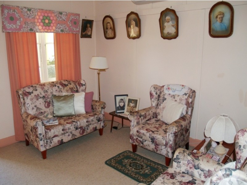 9 Bega St, Candelo NSW 2550