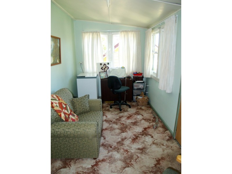 9 Bega St, Candelo NSW 2550