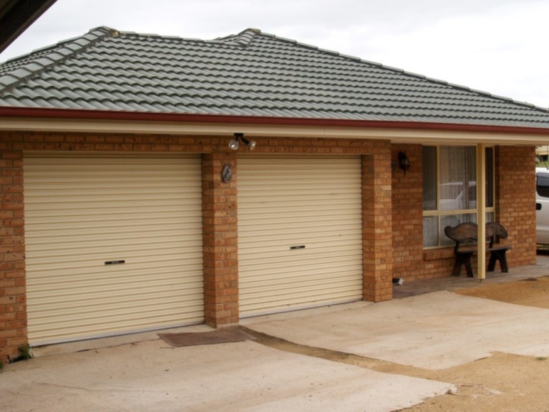 32 Max Slater Drive, Bega NSW 2550