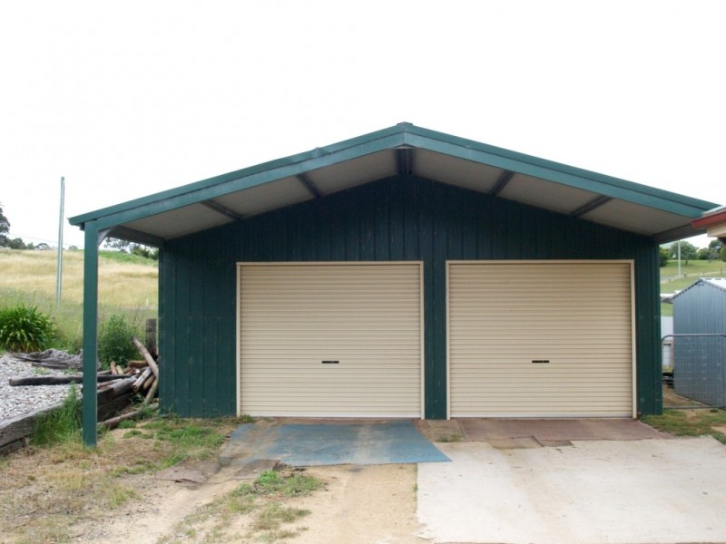 32 Max Slater Drive, Bega NSW 2550