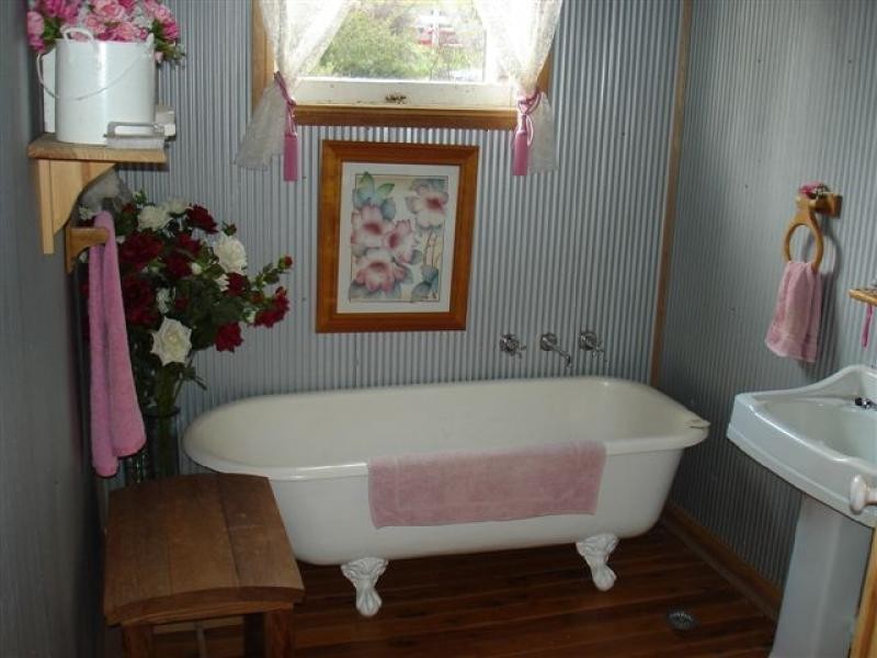 168 Mt Pleasant Rd, Bega NSW 2550