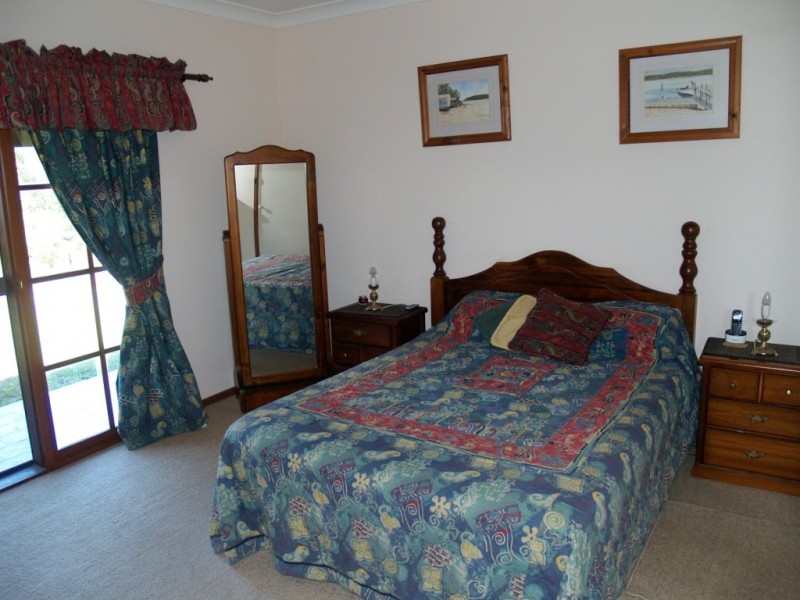 234 Snowy Mountains Hwy, Bega NSW 2550
