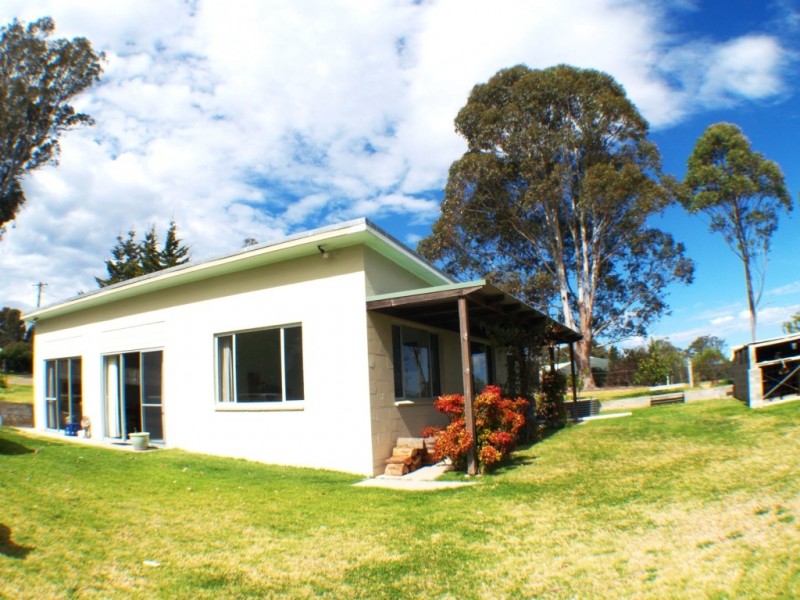 8 Moore Wrens Road, Tarraganda NSW 2550