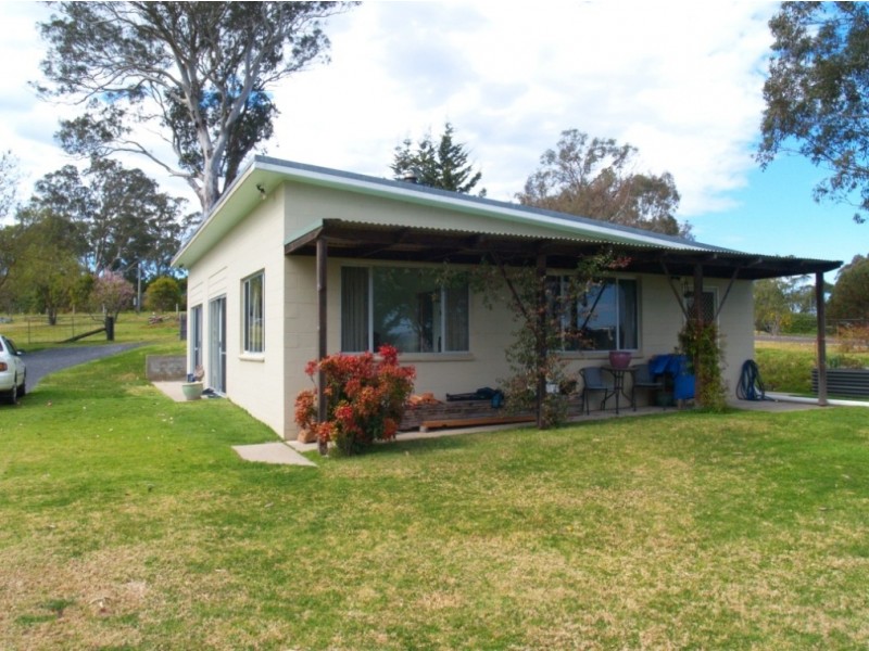 8 Moore Wrens Road, Tarraganda NSW 2550