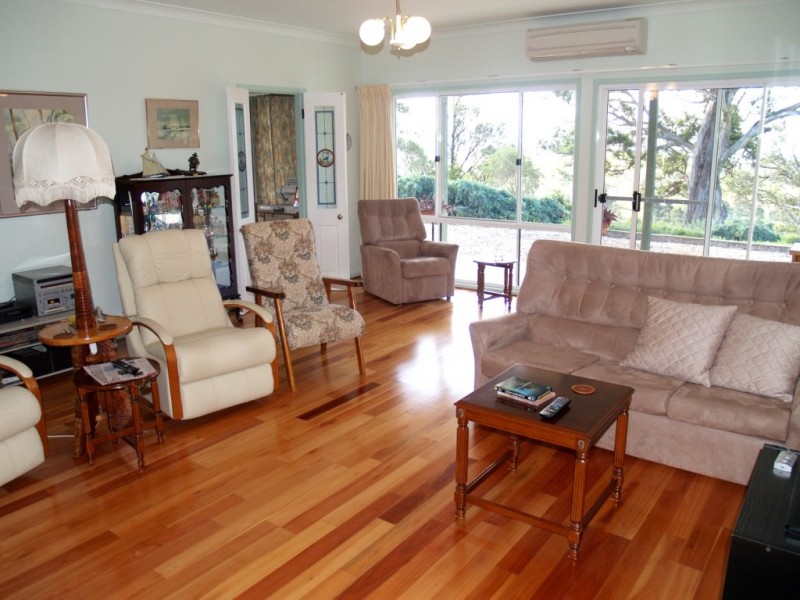20 Northview Close, Bega NSW 2550