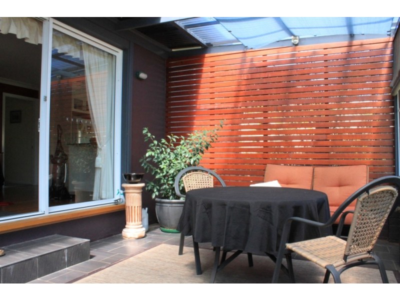 7 Tathra Rd, Bega NSW 2550