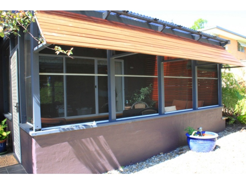 7 Tathra Rd, Bega NSW 2550