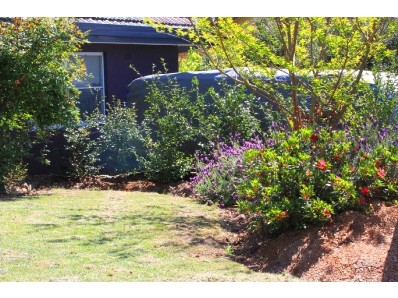 7 Tathra Rd, Bega NSW 2550