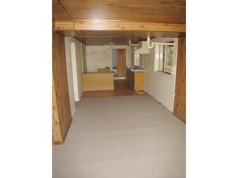 295 Auckland St, Bega NSW 2550