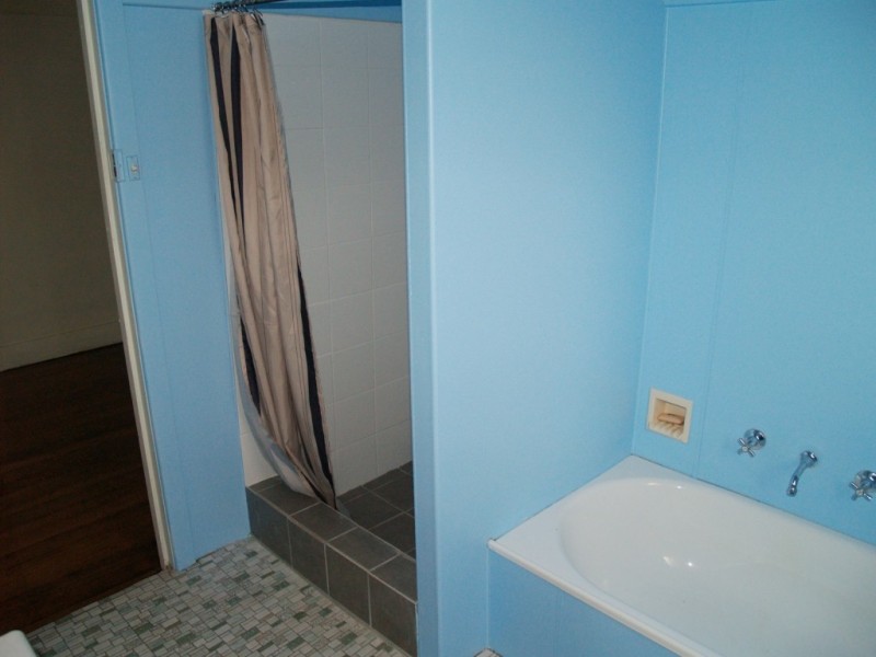 29 Carp St, Bega NSW 2550