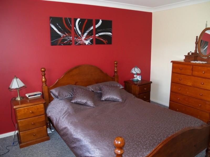 81 Max Slater Dr, Bega NSW 2550