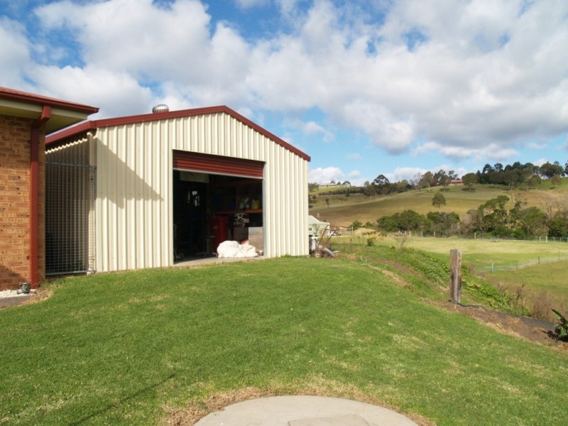 81 Max Slater Dr, Bega NSW 2550