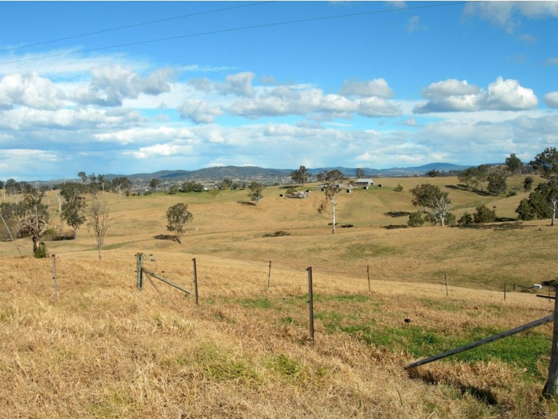 - Whymans Rd, Bega NSW 2550