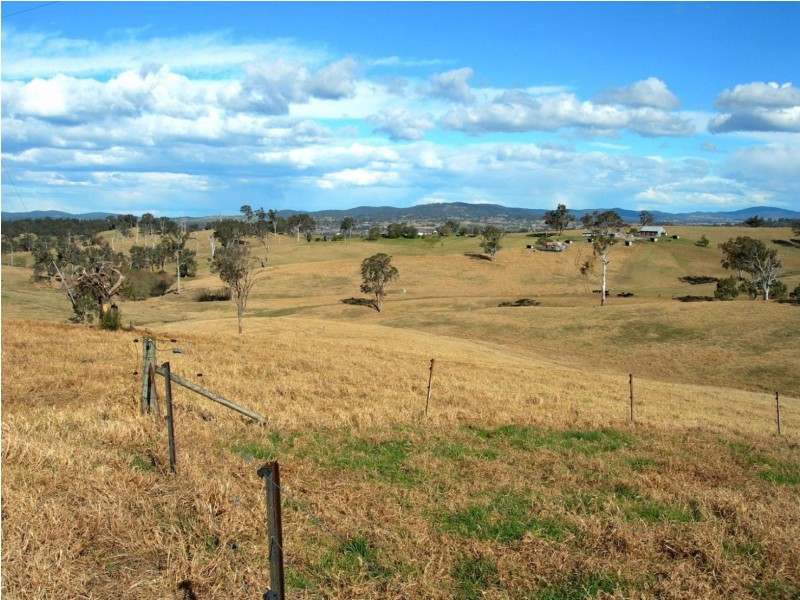 - Whymans Rd, Bega NSW 2550