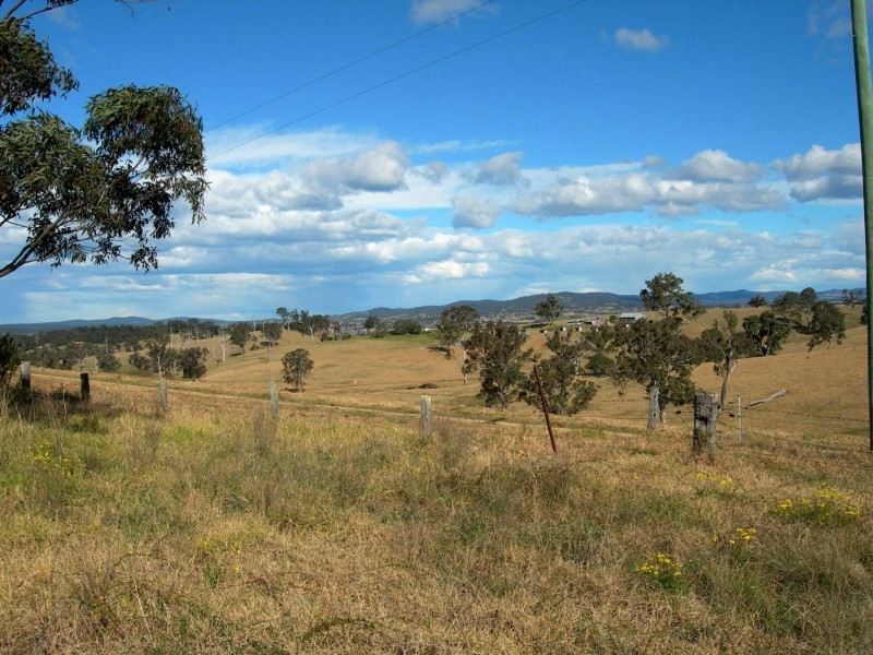 - Whymans Rd, Bega NSW 2550