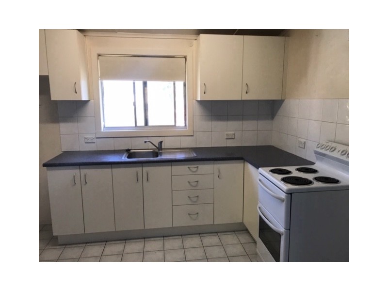 17 Little Church St, Bega NSW 2550