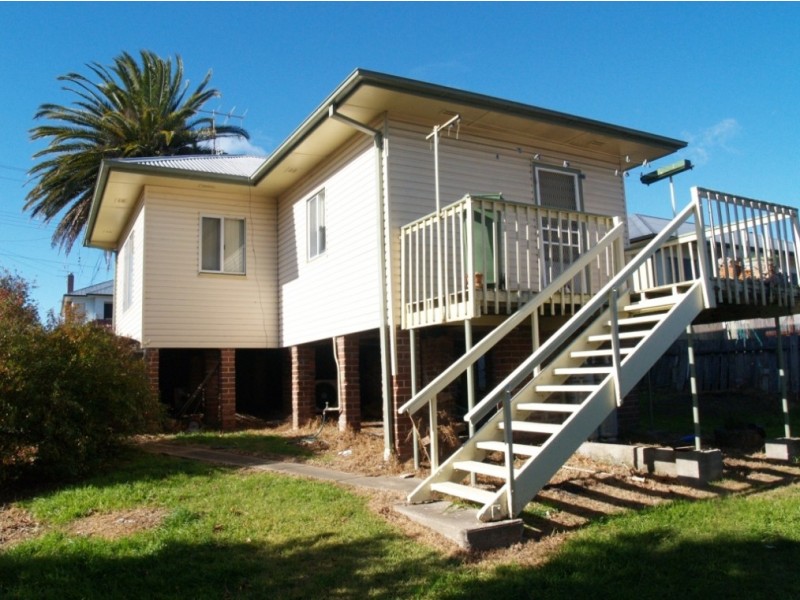 99 Ravenswood St, Bega NSW 2550