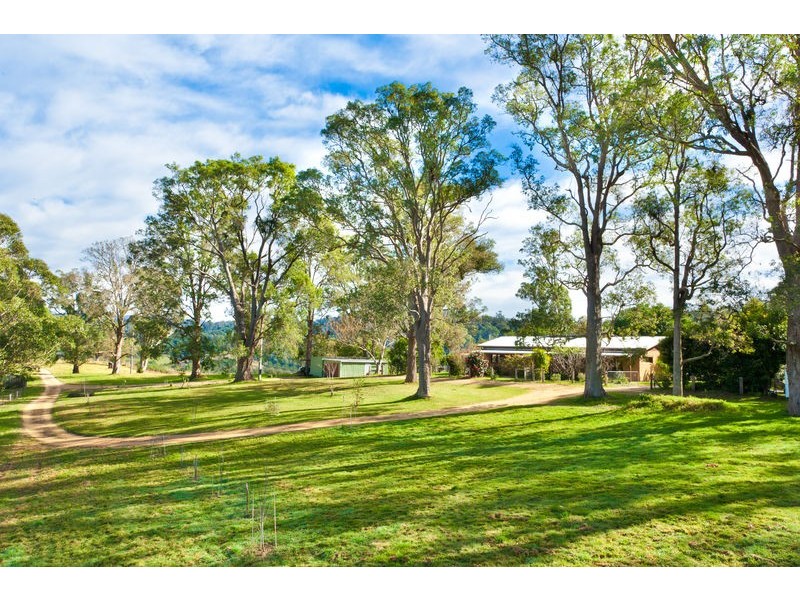 309 Glen Oaks Rd, Brogo NSW 2550