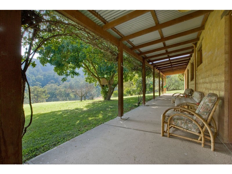 309 Glen Oaks Rd, Brogo NSW 2550