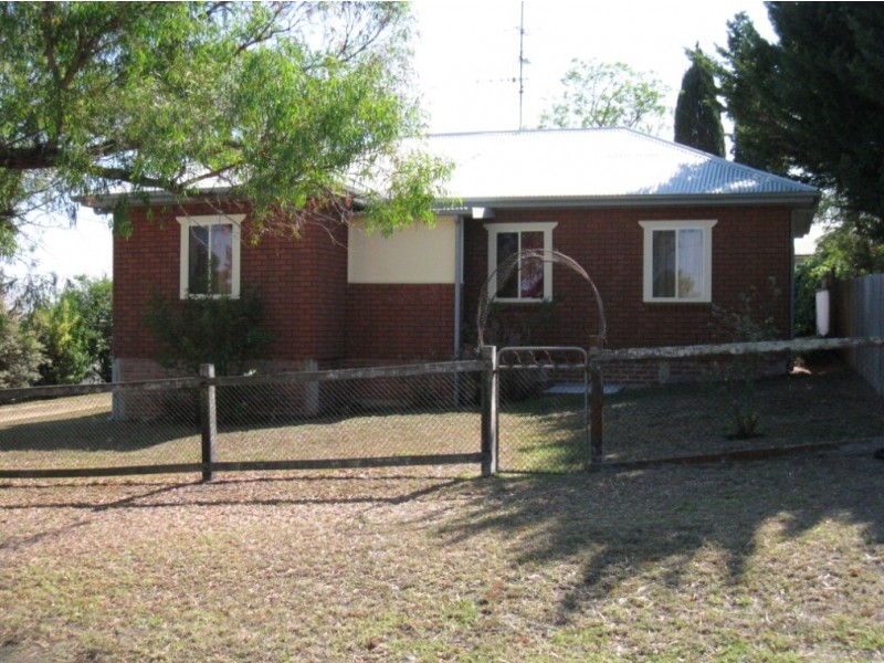 107 Rawlinson St, Bega NSW 2550