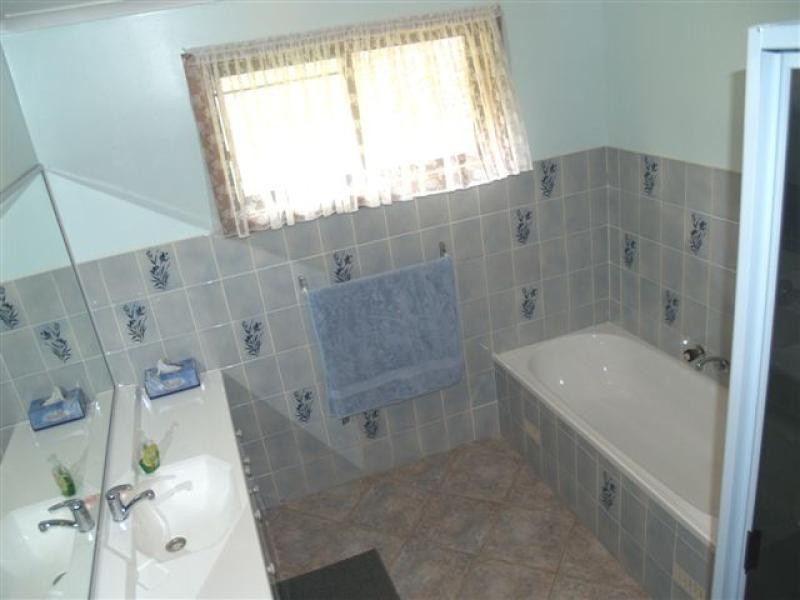 165 Yowaka River Rd, Greigs Flat NSW 2549