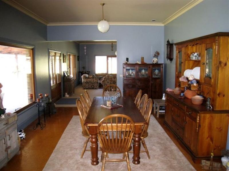 1585 Princes Hwy, Wolumla NSW 2550