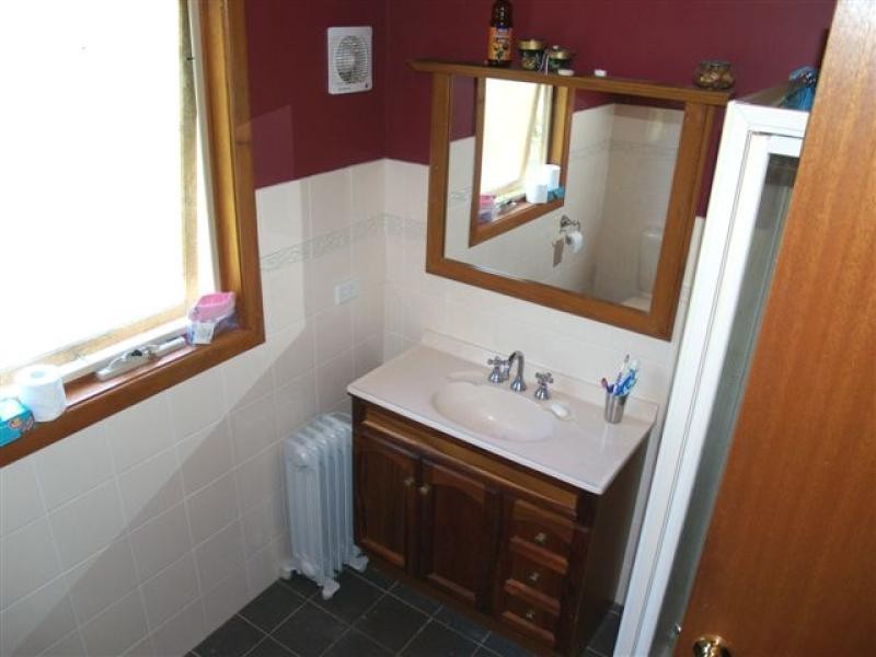 11 Short St, Candelo NSW 2550