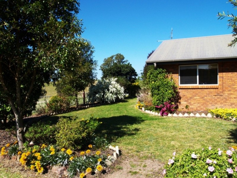146 Snowy Mtns Hwy, Bega NSW 2550
