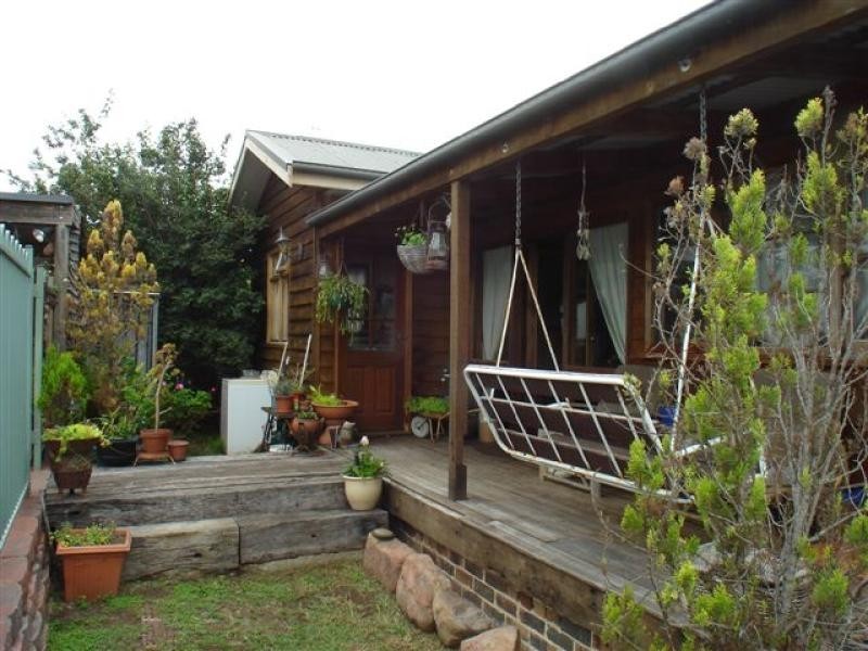 17 Prospect St, Bega NSW 2550