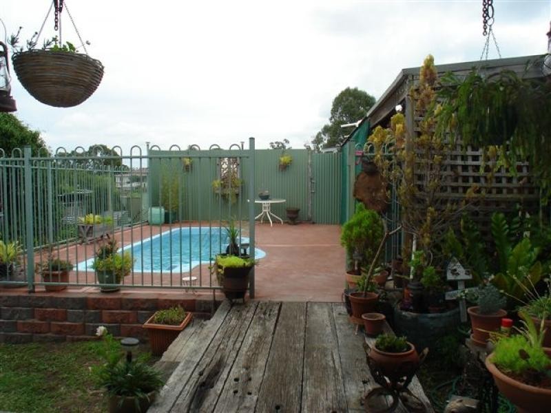 17 Prospect St, Bega NSW 2550