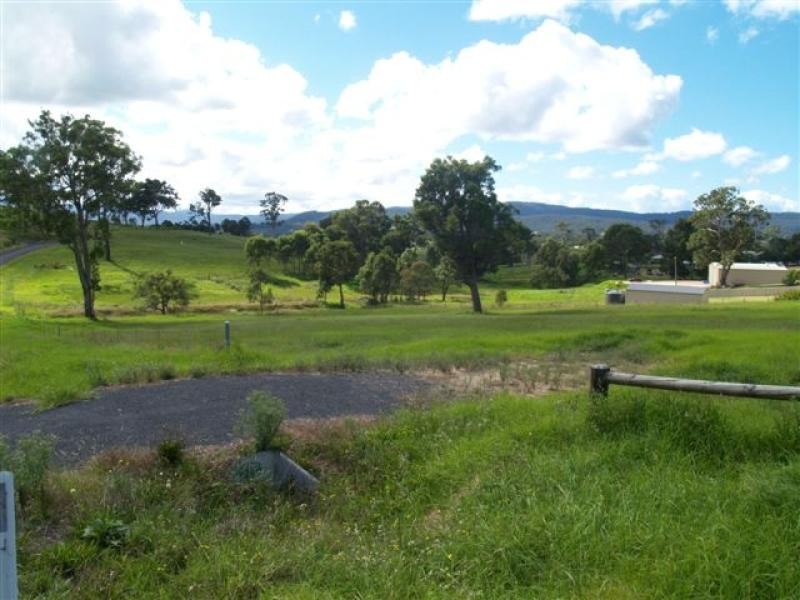 - Stringy Park Close, Bega NSW 2550