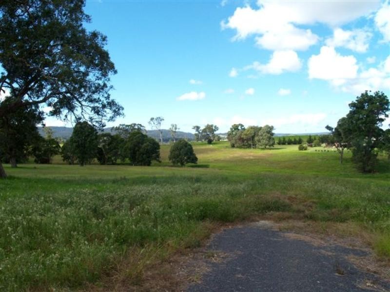 - Stringy Park Close, Bega NSW 2550