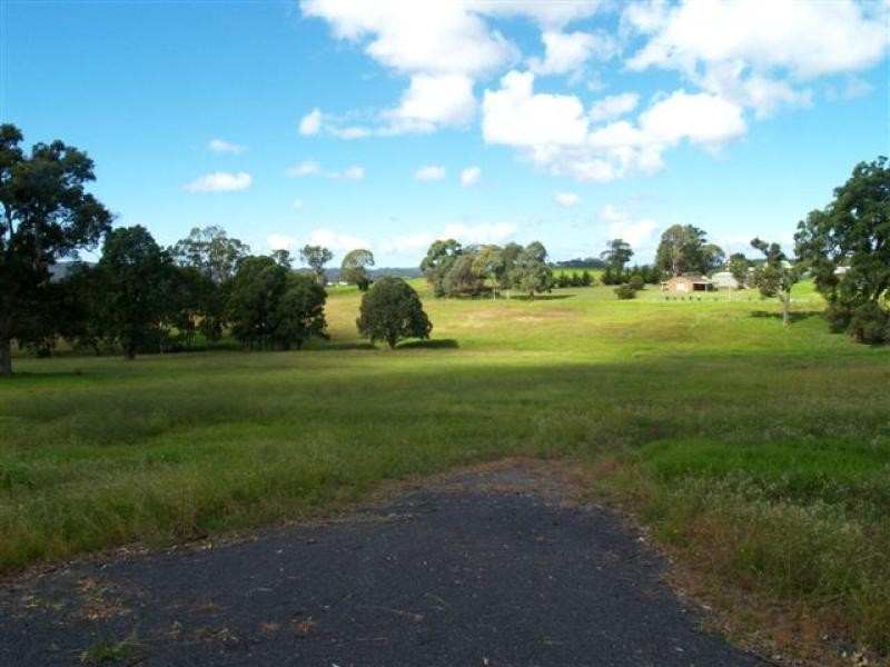 - Stringy Park Close, Bega NSW 2550