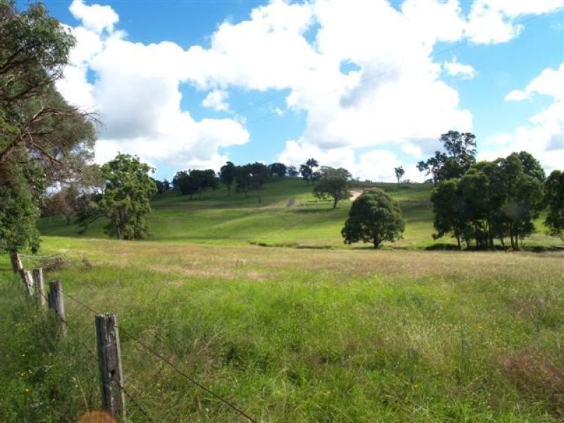 - Stringy Park Close, Bega NSW 2550
